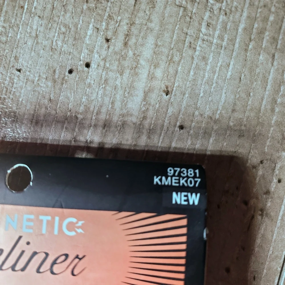 NWT KISS Magnetic Eyeliner Starter Kit #03 - KISS USA